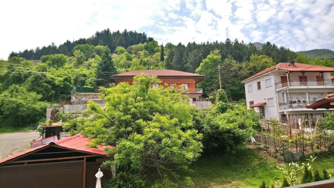Alpina Suites Kastoria Exterior foto